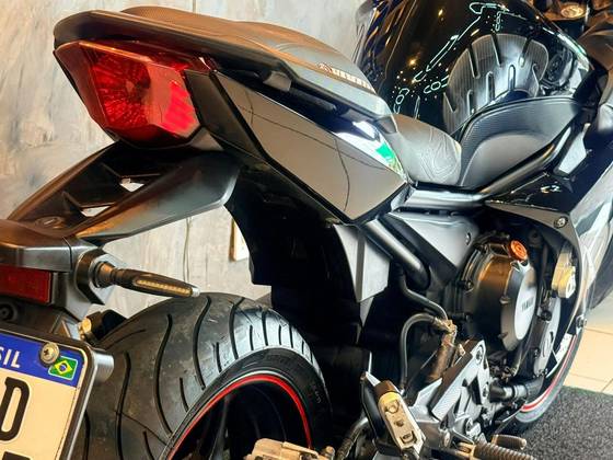 YAMAHA XJ6 F 